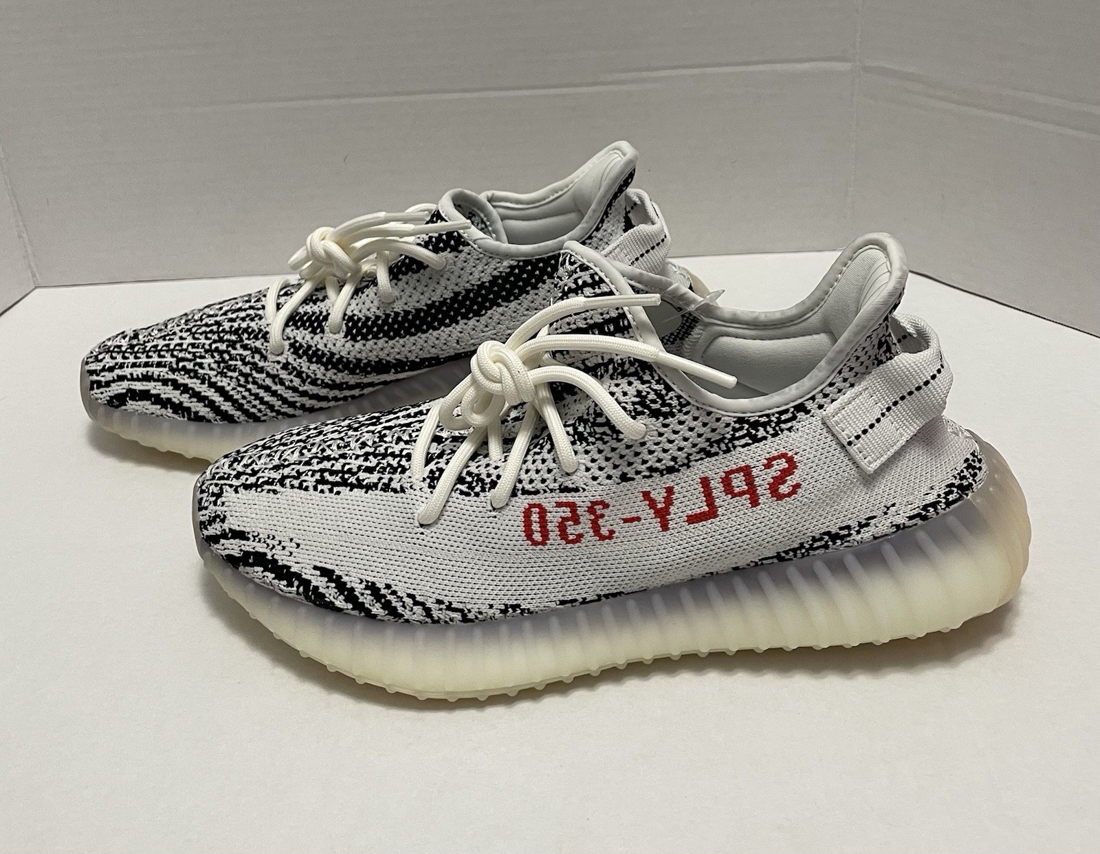 Adidas Yeezy Boost 350 V2 Zebra 2022 (CP9654) Men's Size 8.5 thumbnail 5