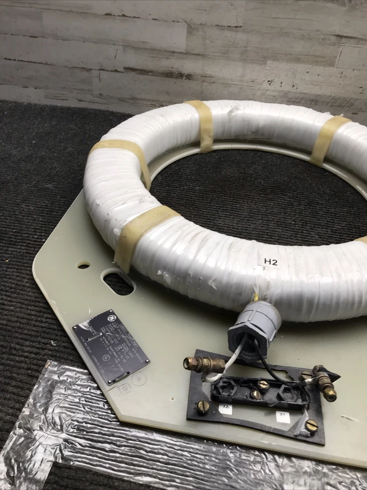 For Parts General Electric 245C5625P0006 14000:5 600v-ac Current Transformer - Image 4 of 4