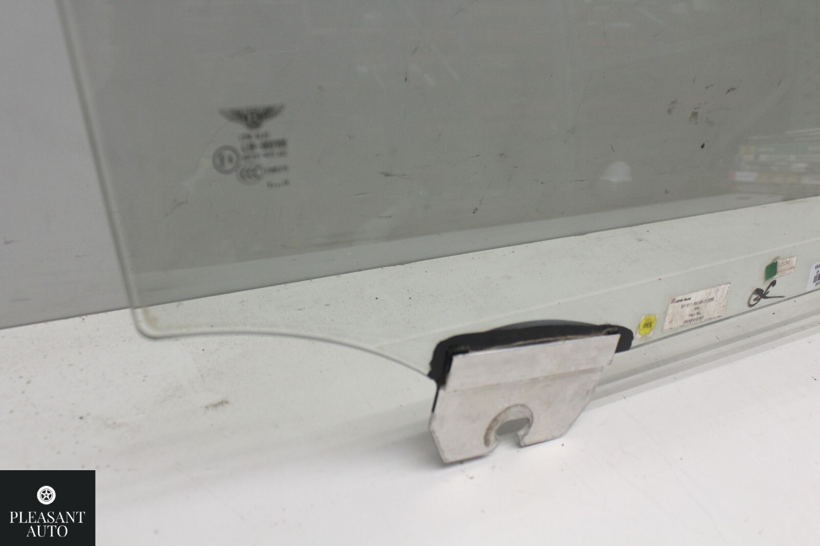 BENTLEY CONTINENTAL REAR RIGHT PASSENGER SIDE DOOR WINDOW GLASS OEM 2006-2012 