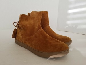 koolaburra skyller Off 75%