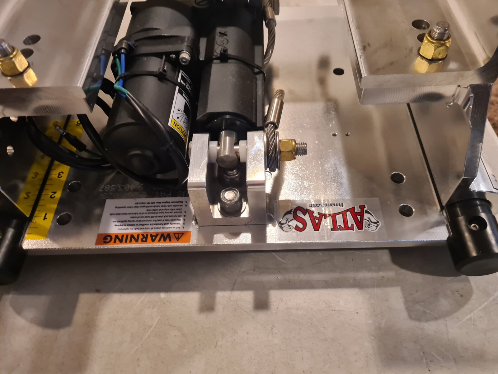 TH Marine ATLAS 8" Set Back Hydraulic Jack Plate eBay