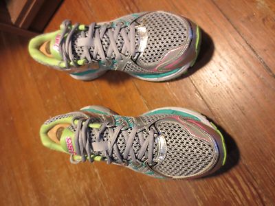 Asics Gel Surveyor 2 size 7 nwt and original box Asics | Shoes | Asics Gel Surveyor 2 Size 7 Nwt And Original  main image 4
