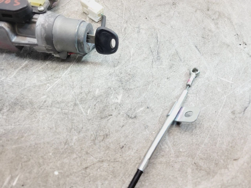 2006 2007 2008 2009 2010 2011 HYUNDAI ACCENT IGNITION SWITCH + KEY 81910-1E030 - Image 2 of 4