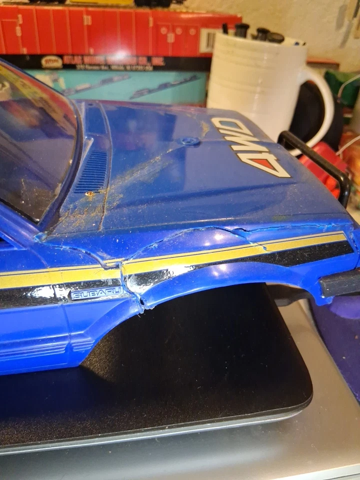 Carrocería Tamiya Versión AZUL Subaru Brat escala 1/10 Foto 4 de 4