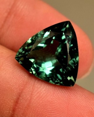 Indicolite Tourmaline Trillion Cut 8-10 Ct Blue Green Natural VVS Loose Gemstone