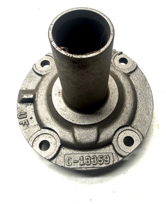 FORD TRUCK NEW PROCESS 435 FRONT  BEARING RETAINER   C-13359    
