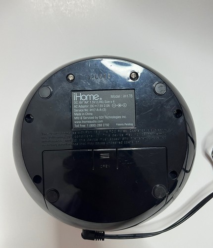Apple iPhone 4 - Noir - Modèle A1332 et iHome Haut-parleur et chargeur pour iPhone 4 - Photo 7 sur 9