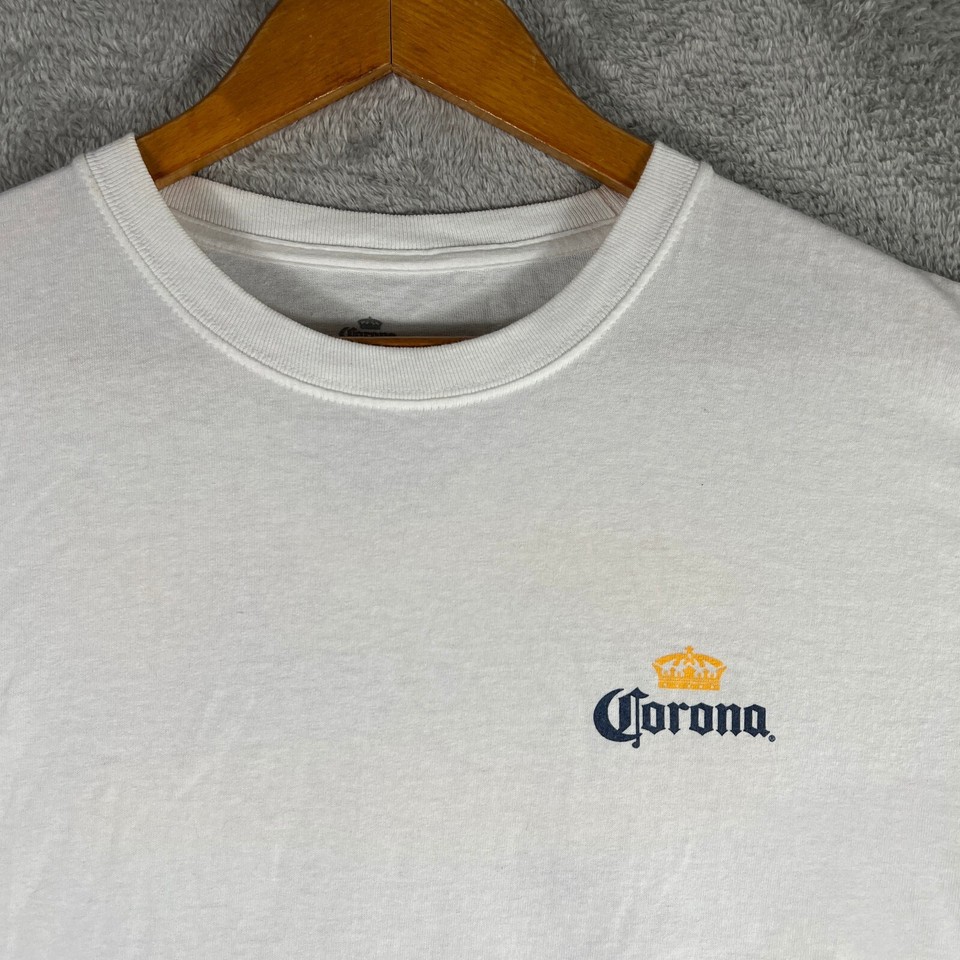 Corona Cancun TShirt Mens Large White Short Sleeve Graphic Alcohol