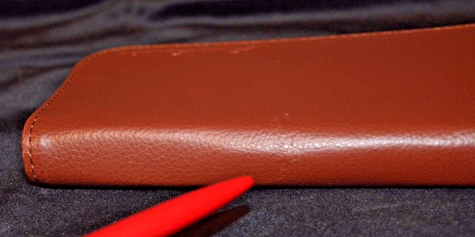 Дорожный чехол для маникюра и бритья EDDIE BAUER из клееной кожи - Изображение 4 из 4