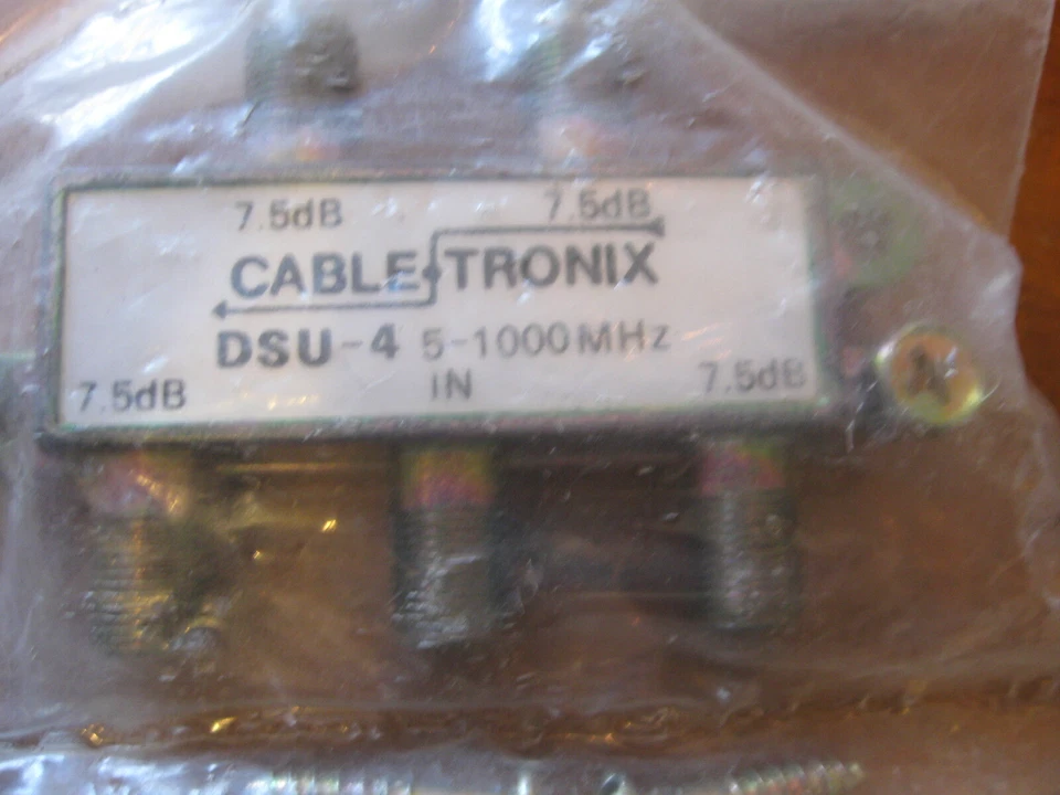NEW Cable Tronix TV Antenna 3-Way & 4-Way Splitter / 5-1000 MHz / 7.5dB / DSU-4  - Image 2 of 3