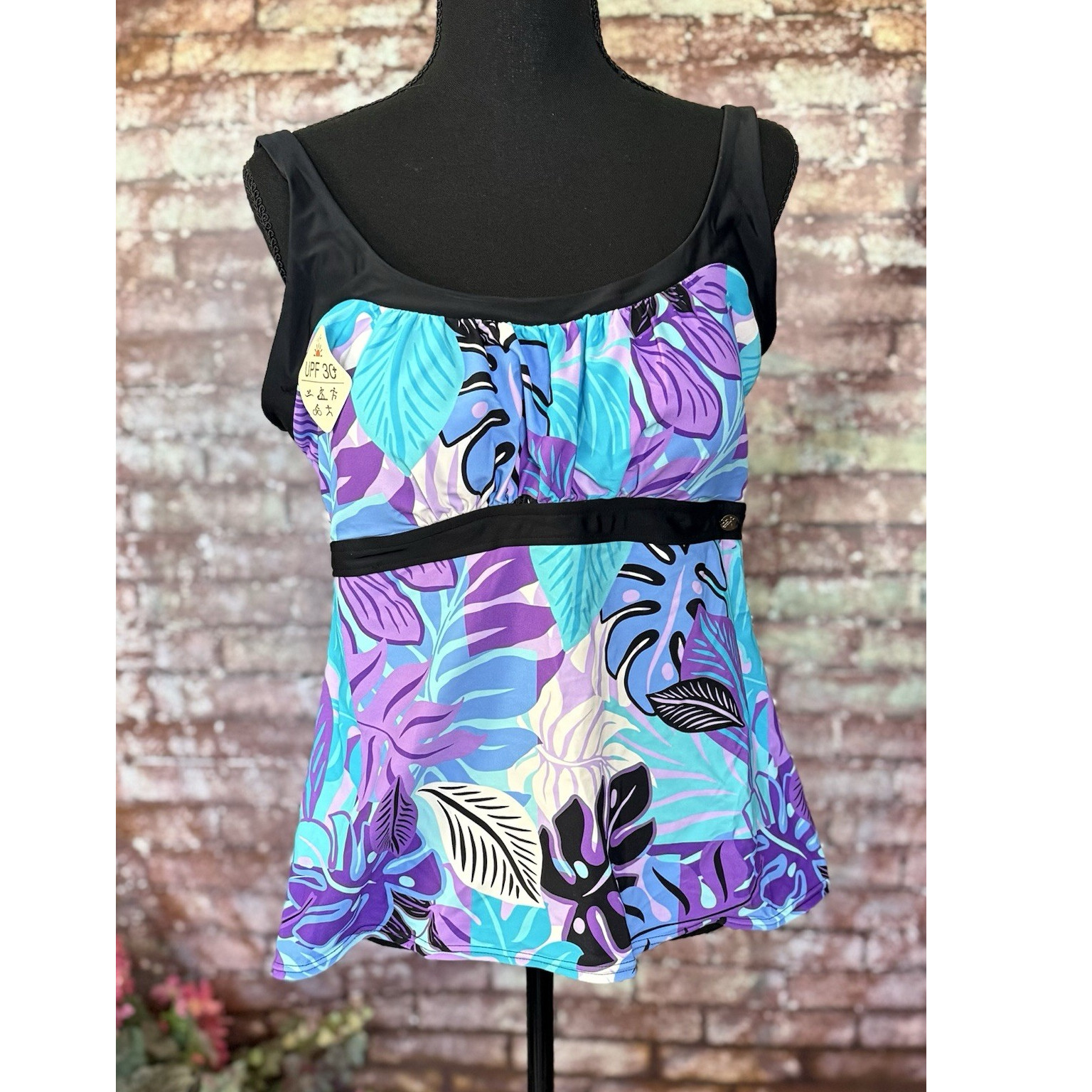 ZeroXposur Women’s Tankini Top XL/16 Multicolor Floral UPF 30+ Wide Strap