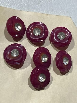 Red-Violet Vintage Buttons 3/4'' Lot of 7 - Estate Find