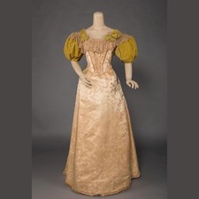 1876s Victorian Edwardian Vintage Historical Renaissance Royal Court Ball Gown