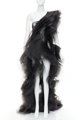 rare ALEXANDRE VAUTHIER COUTURE SS2014 Runway black stiff tulle train gown