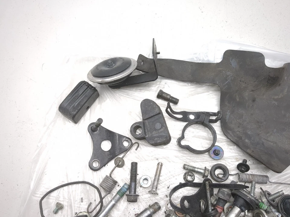 15-20 Suzuki DR200S DR 200 Piezas Varios Master Hardware Kit de Pernos Foto 2 de 4