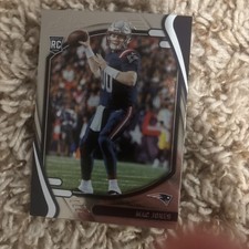 2021 Panini Absolute - Rookies Mac Jones #109 (RC)