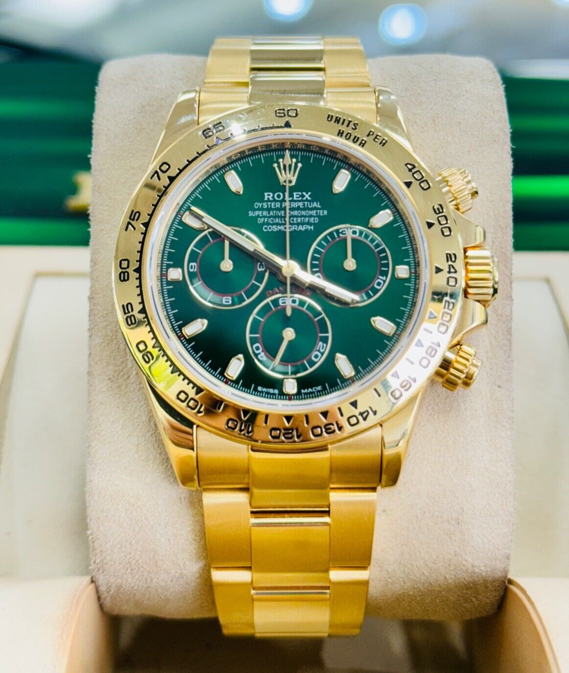Rolex Daytona Green Dial 116508 18k Yellow Gold “John mayer” Cosmograph B/PAPER - Image 3