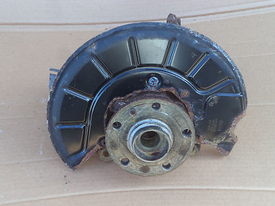 Golf Plus 1,4 TSI Radnabe Achsschenkel links 73tkm