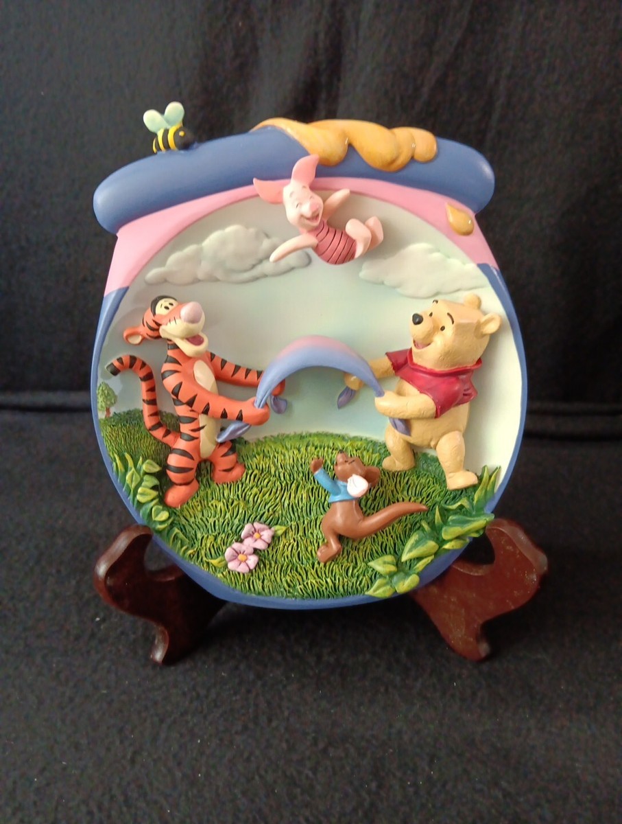 Walt Disney Winnie the Poohs Hunnypot Adventures Hip Hip Poohray