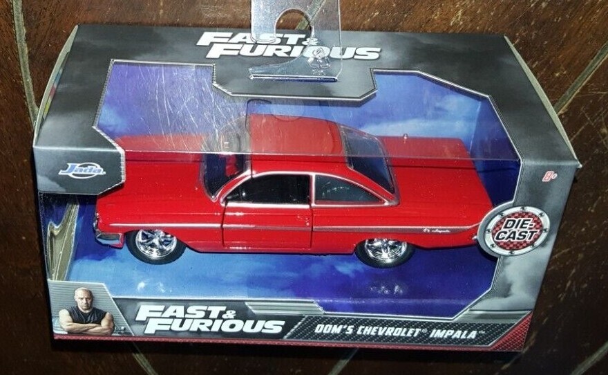 Fast & Furious: DOM'S CHEVROLET IMPALA Die Cast Vehicle