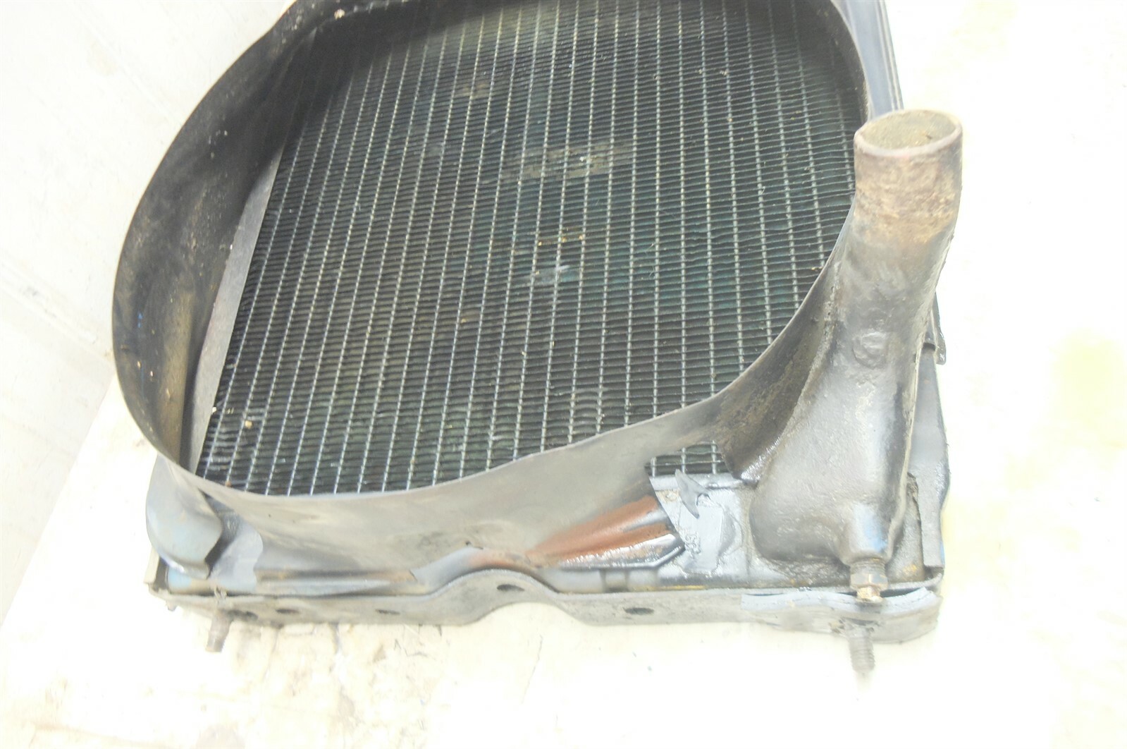 62 - 65 Early Ford 4000 Tractor 801 901 radiator | eBay