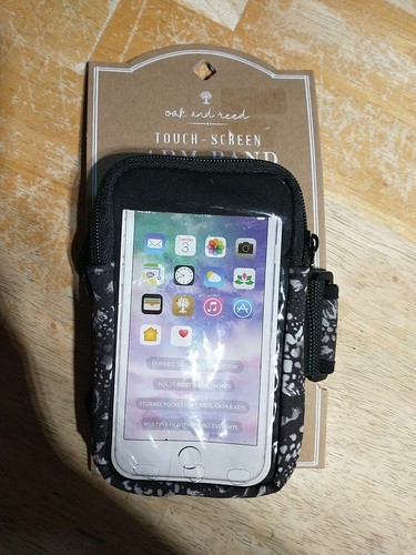OAK AND REED Fashion Forward Fitness Touch-Screen Phone Arm Band Grey/Mint