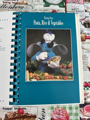 Hornets Homecooking 1989 Cookbook ~ By The Junior League Of Charlotte NC - Picture 17 of 23