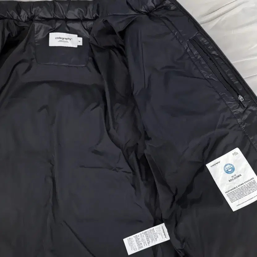 Codegraphy RDS Utility Duck Down Short Puffer Jac… - image 6