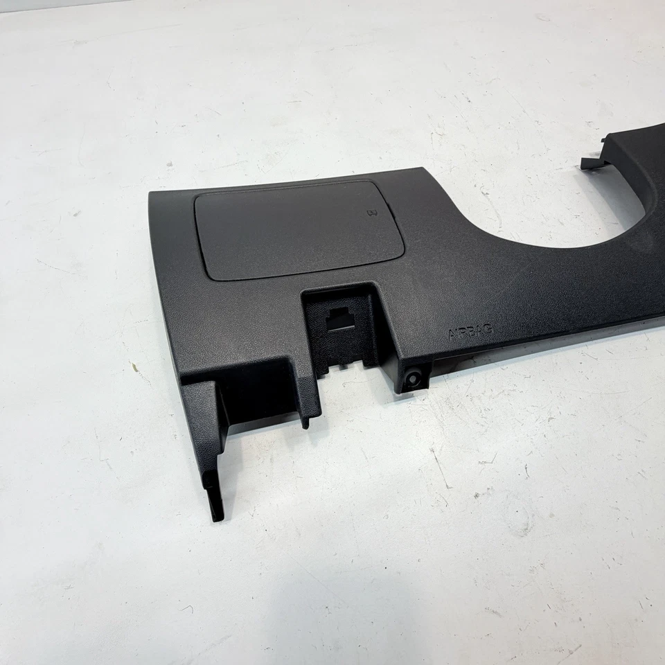 Chevrolet Malibu 2016-2025 tablero delantero izquierdo panel inferior rodilla cubierta moldura OEM Foto 2 de 4
