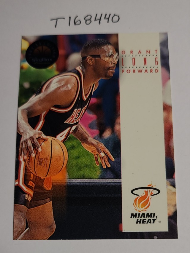 1993 94 SkyBox Premium Grant Long Miami Heat #102