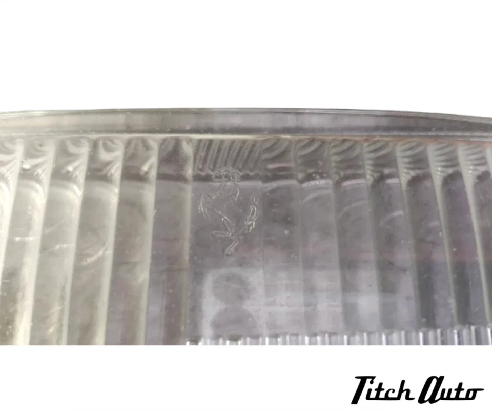 Lente antiniebla delantera derecha Ferrari 512 TR USADA Foto 3 de 4