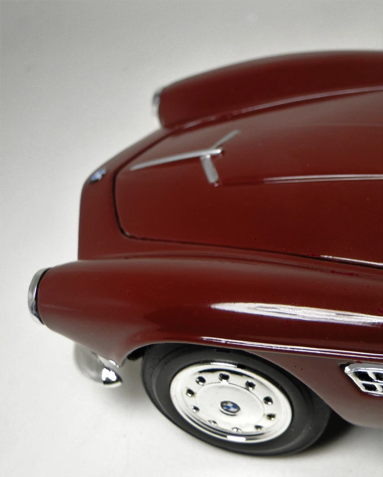 BMW Race Car 1 Le Mans 24 Racing 18 Custom Built Model Promo 12 Carousel Red - Image 2 of 4