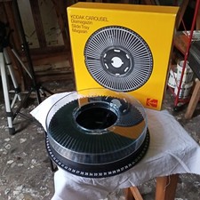 Contenitore/caricatore circolare per proiettore Kodak Carousel