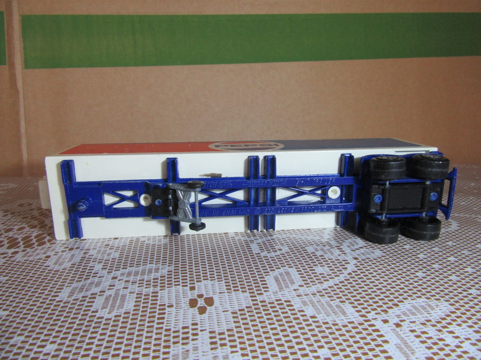 Picture 10 of 21