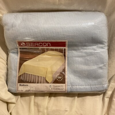   USA Beacon Salem Green Blanket Full Twin 72''x90''  Nylon Binding NEW