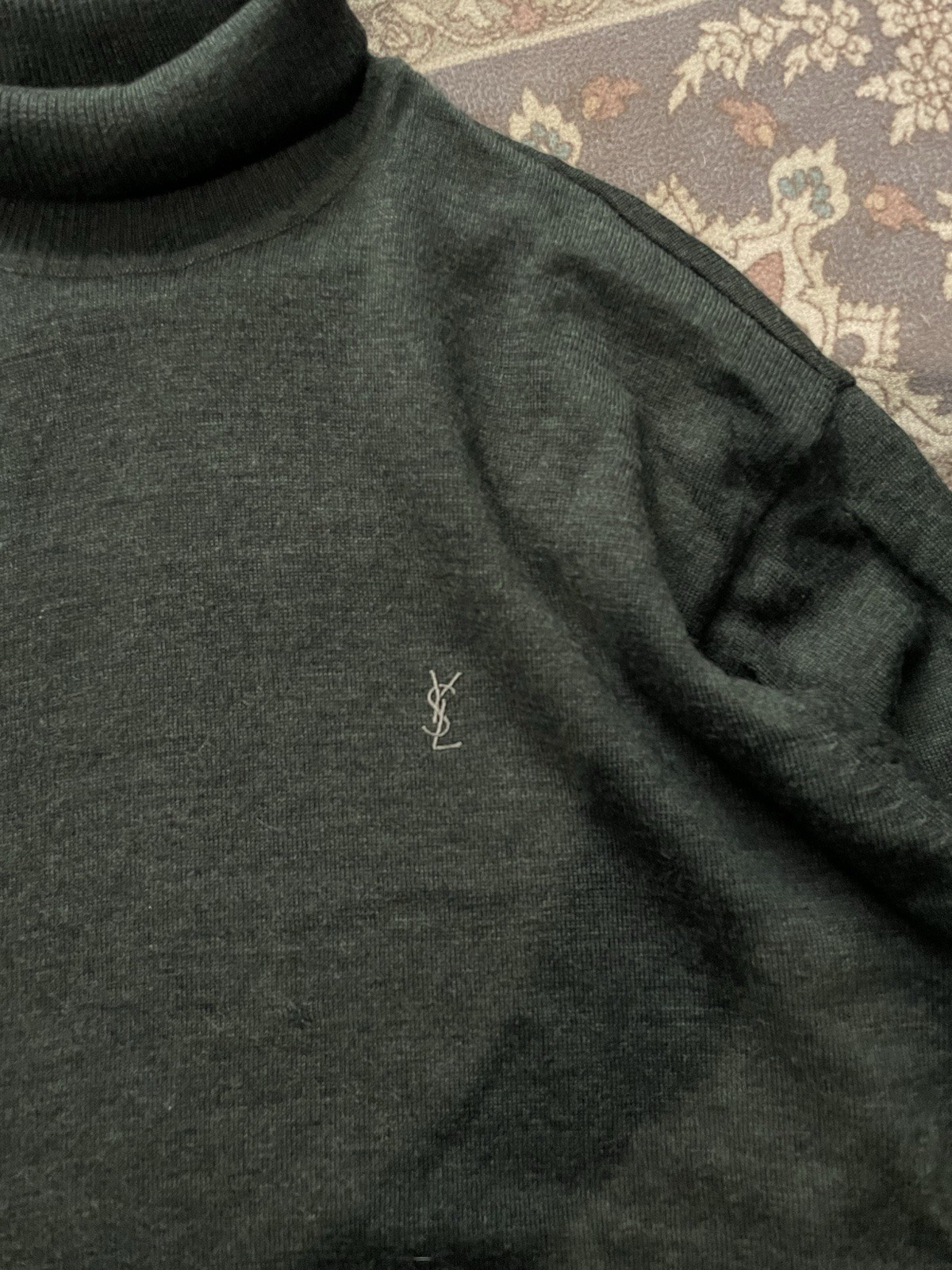 Maglione girocollo vintage Yves Saint Laurent YSL in maglia