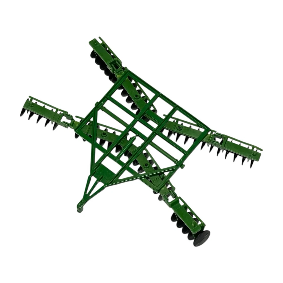 ERTL JOHN DEERE FOLDING DISC HARROW 1:32 - Image 2 of 3