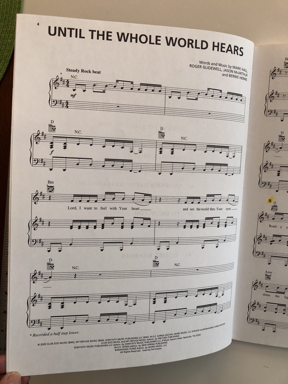 Casting Crowns Until The Whole World Hears Songbook (pianoforte/voce/chitarra) foto 5