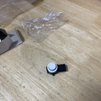 2023-2025 BMW i7 Park Aid Sensor Front Or Rear 66 20 5 A17 979 OEM New Alpine