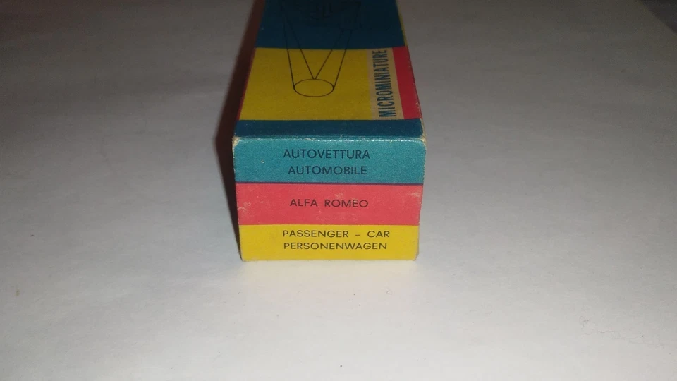 Politoys alfa romeo 2000 1/41 - plastica APS - # 39 - Immagine 4 di 4