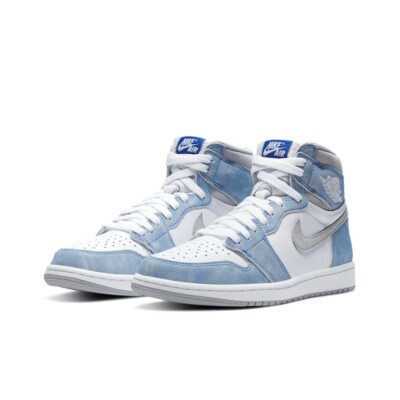 US 10.5 - Air Jordan 1 Retro High OG Hyper Royal university blue 
