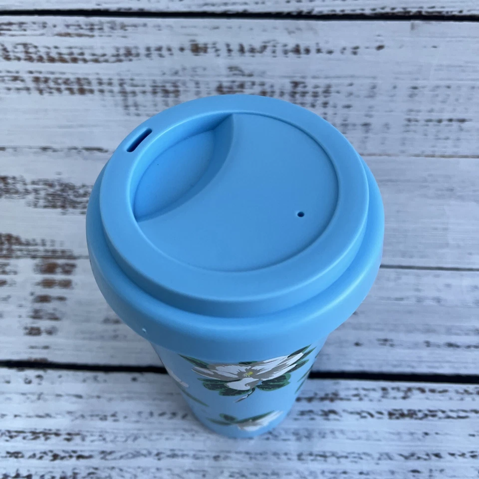 Taza de viaje Draper James Magnolia azul taza aislante con tapa 16 fl oz plástico Foto 2 de 4