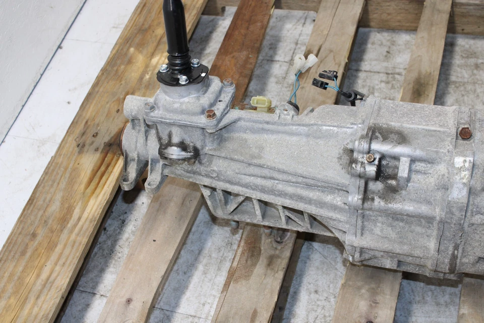 Mazda MX-5 Miata 2006-2008 transmisión manual 69 k OEM KG76 Foto 4 de 4