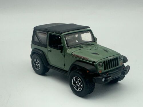 Greenlight 2015 Jeep Wrangler Rubicon Hard Rock, Green, 1:64 - Picture 2 of 10