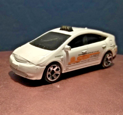 Matchbox 2009 Toyota Prius Taxi 2022 City Drivers Speedy Xpress White Loose Used