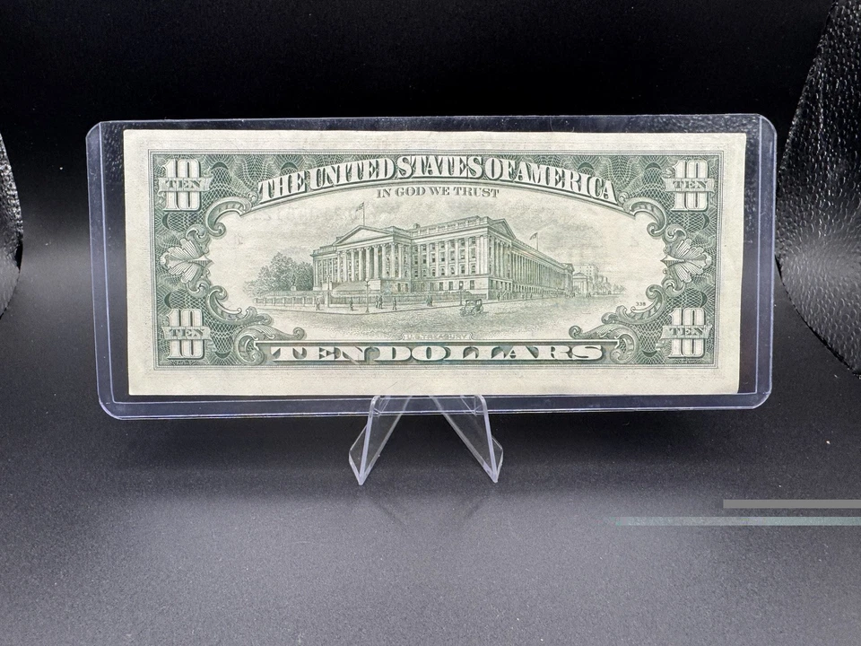 💵 1988 $10 Small Head Hamilton • Vintage Federal Reserve Note 💚 D21048121B - Image 2 of 2