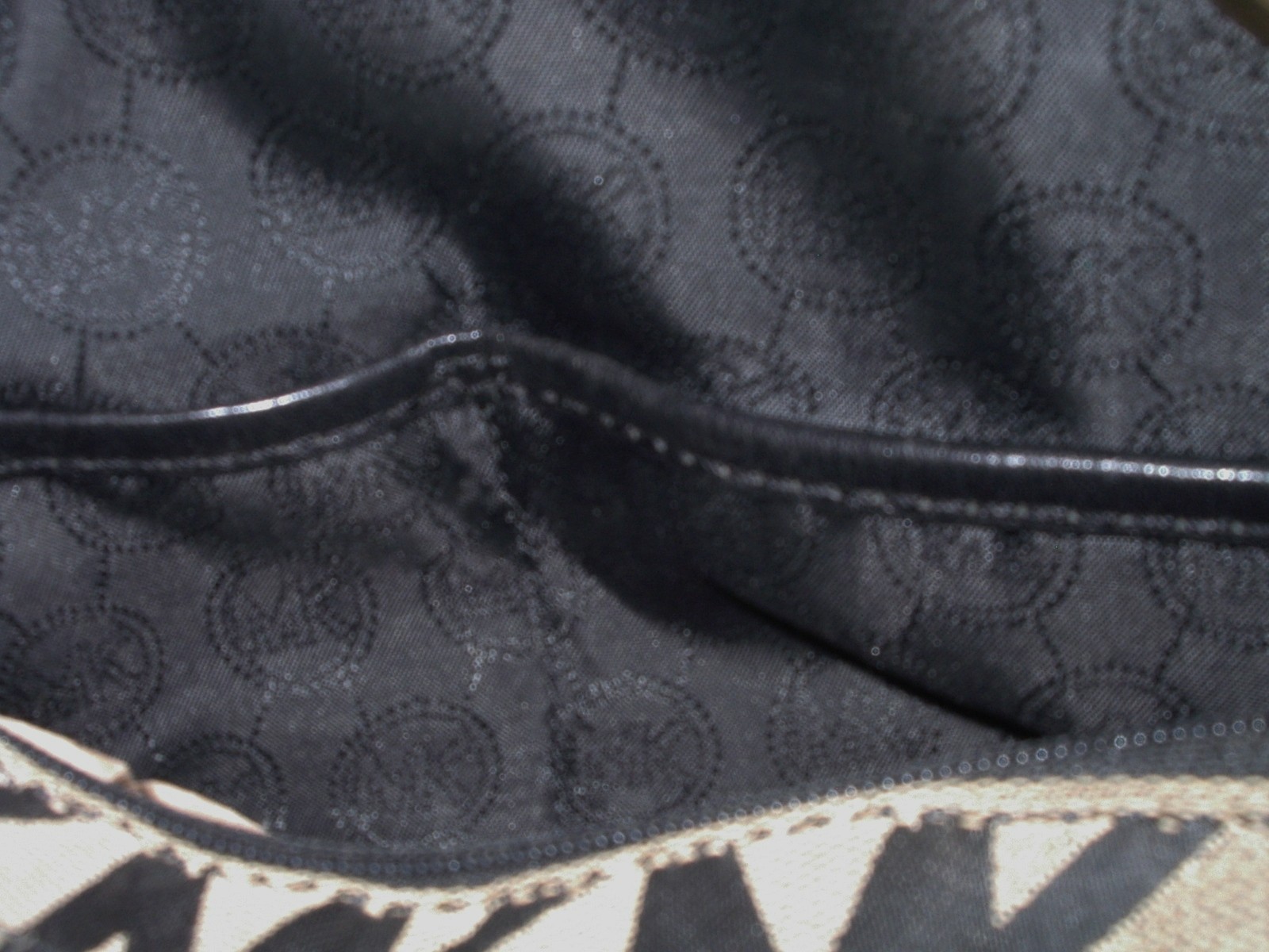 Michael Kors Tan Signature Jacquard Jet Set Tote Bag With Black Leather Handles thumbnail 8