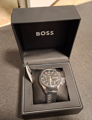 BOSS Herren 44 mm Chronograph Quarz Uhr Velocity 1513720