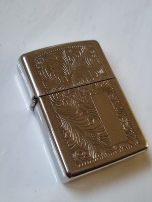 Zippo Venetian Silver Plate 1994 Bel État