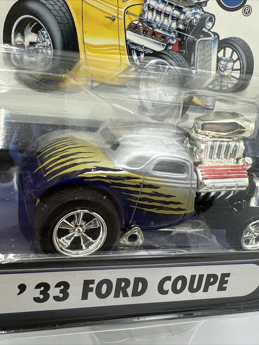 ミニカー MUSCLE MACHINES'33 FORD COUPE 1/18 MUSCLE MACHINES '33 FORD COUPE YELLOW 